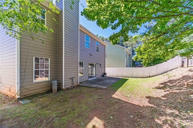 Building Photo - 2011 Atkinson Park Dr NW