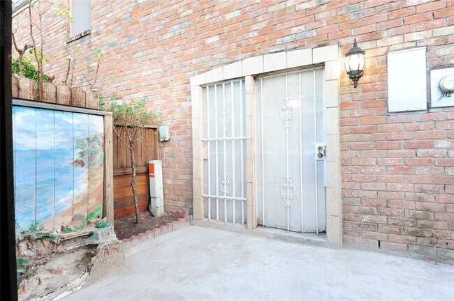 Building Photo - 4164 Belle Park Dr