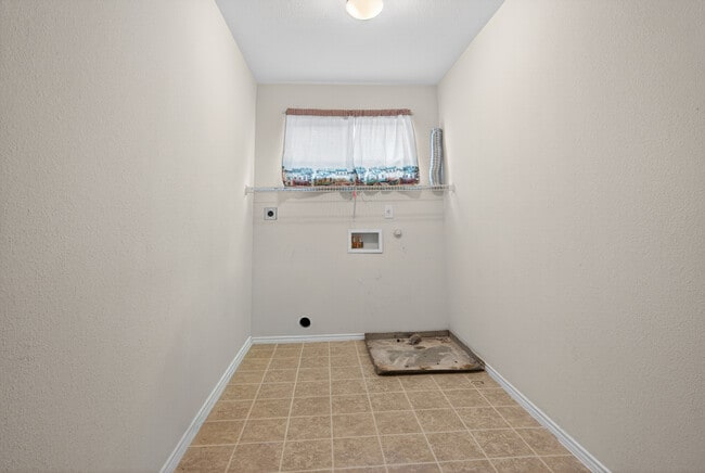 Building Photo - 13222 Baldwin Ridge