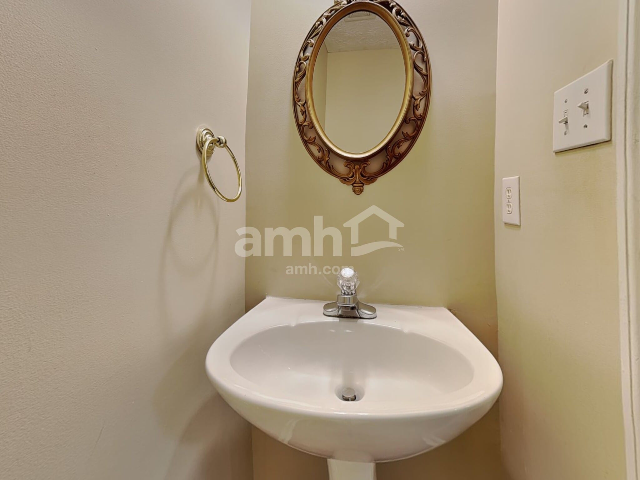 Building Photo - 6955 Saint Croix Ln