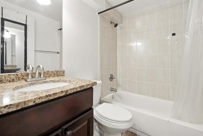 Building Photo - 1340 W St NE