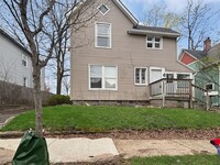Building Photo - 716 Kellogg St SE