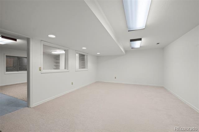 Building Photo - 4509 S Meadow Dr