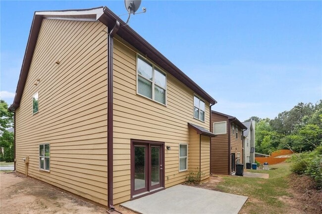 Building Photo - 2540 Arnold Mill Rd NW