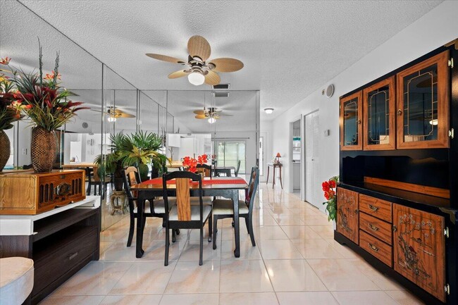 Building Photo - 455 Golden River Dr