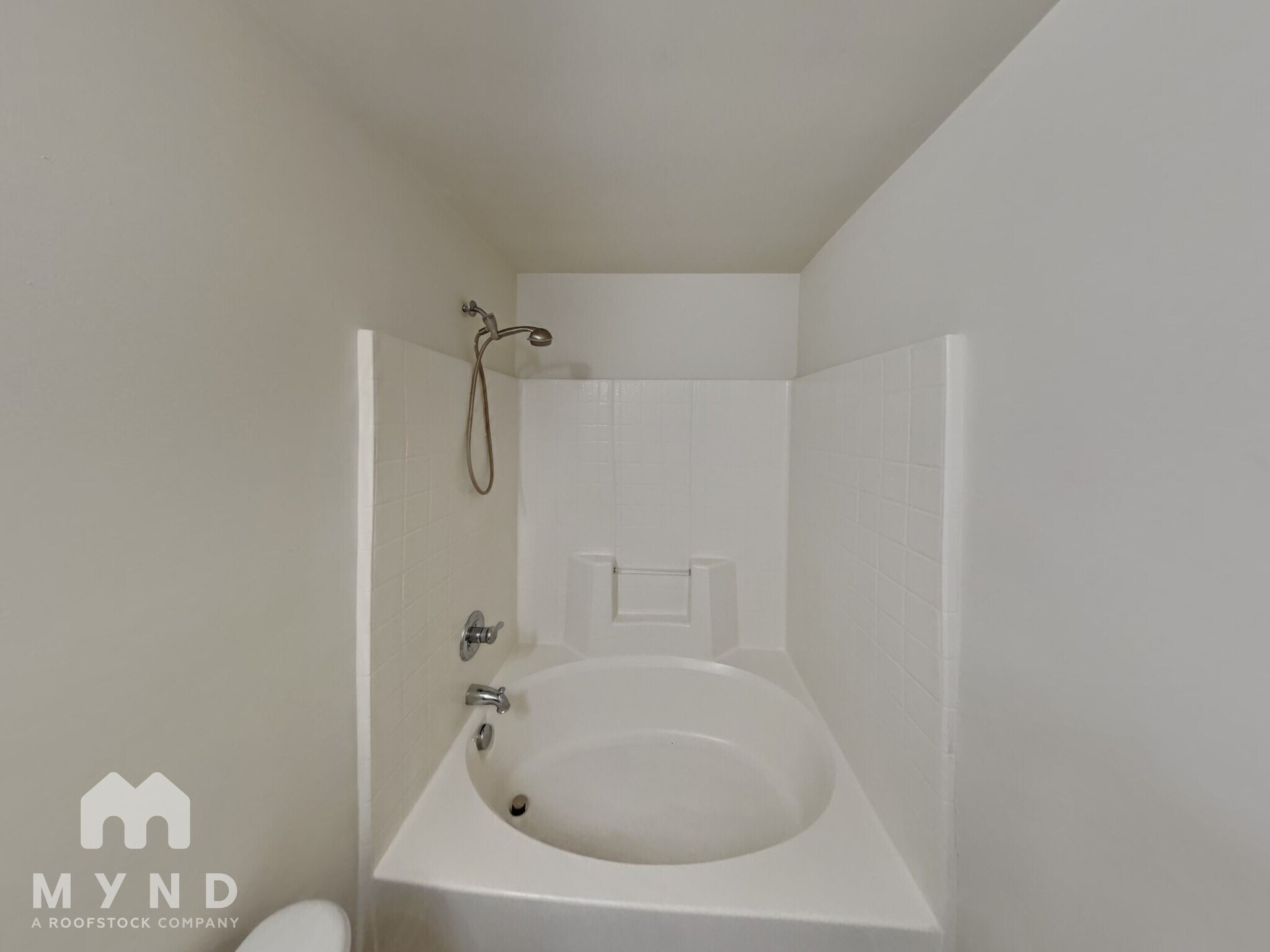 Building Photo - 2307 Crosscut Dr