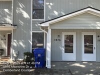 Building Photo - 5876 Aftonshire Dr