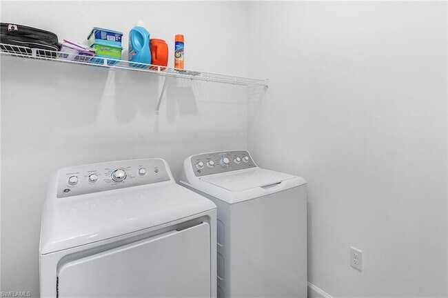 Building Photo - 20210 KIngmont Dr