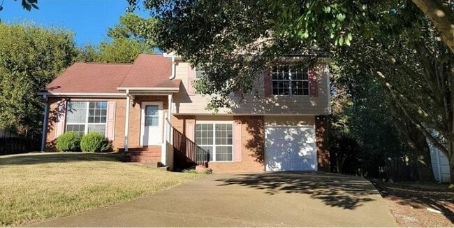 Primary Photo - 3769 Laurel Green Way