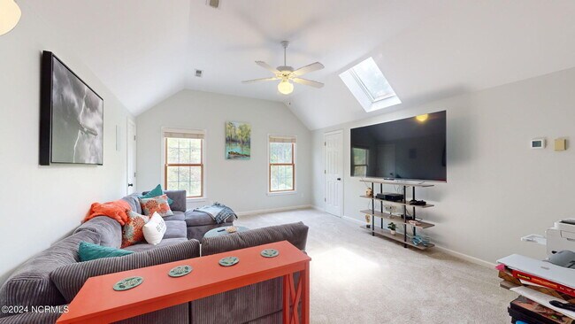 Building Photo - 506 Royal Tern Dr