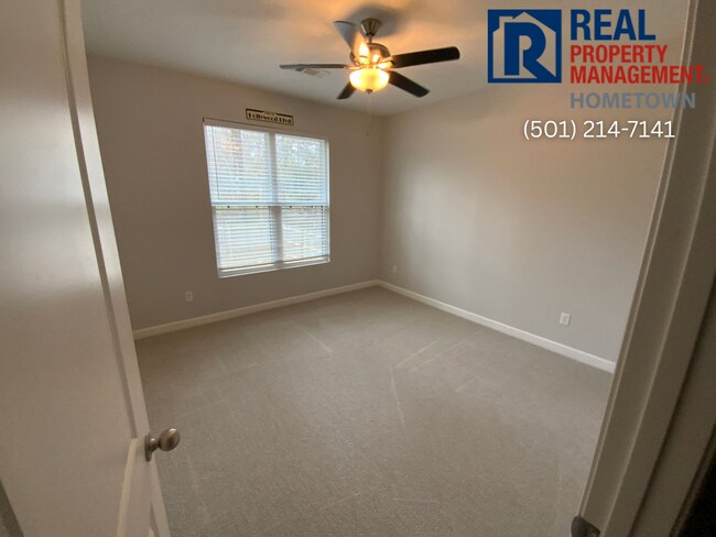 Building Photo - 4100 Driskill Dr