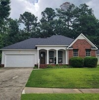 Building Photo - Available Now In Riverwood Plantation!