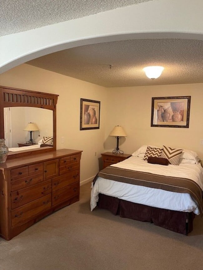 Building Photo - Highland Estates Resorts