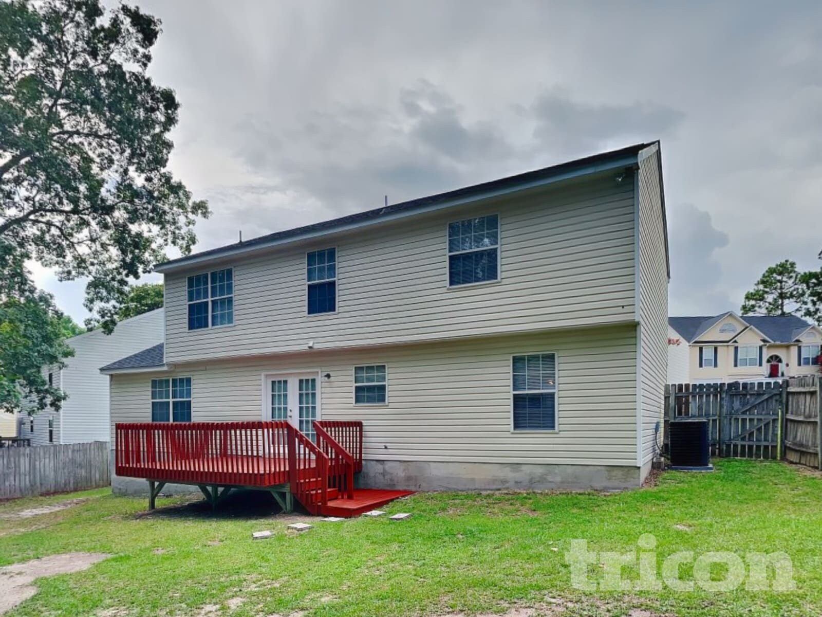 Building Photo - 5 Red Thorn Ct