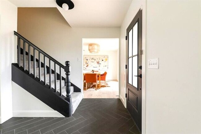 Building Photo - 4 Bedroom 2.5 Bath 2 Car Garage in Quail C...