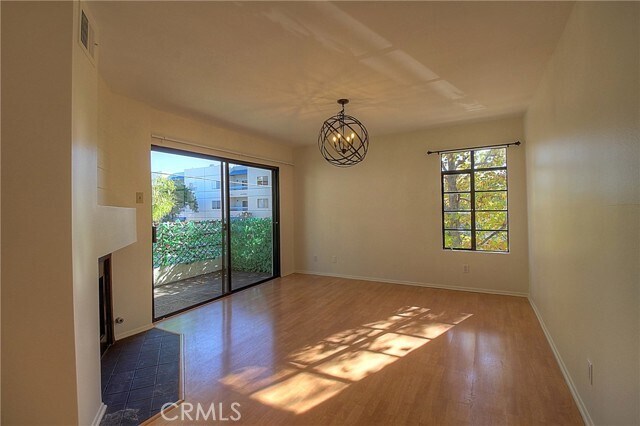 Building Photo - 400 N Louise St