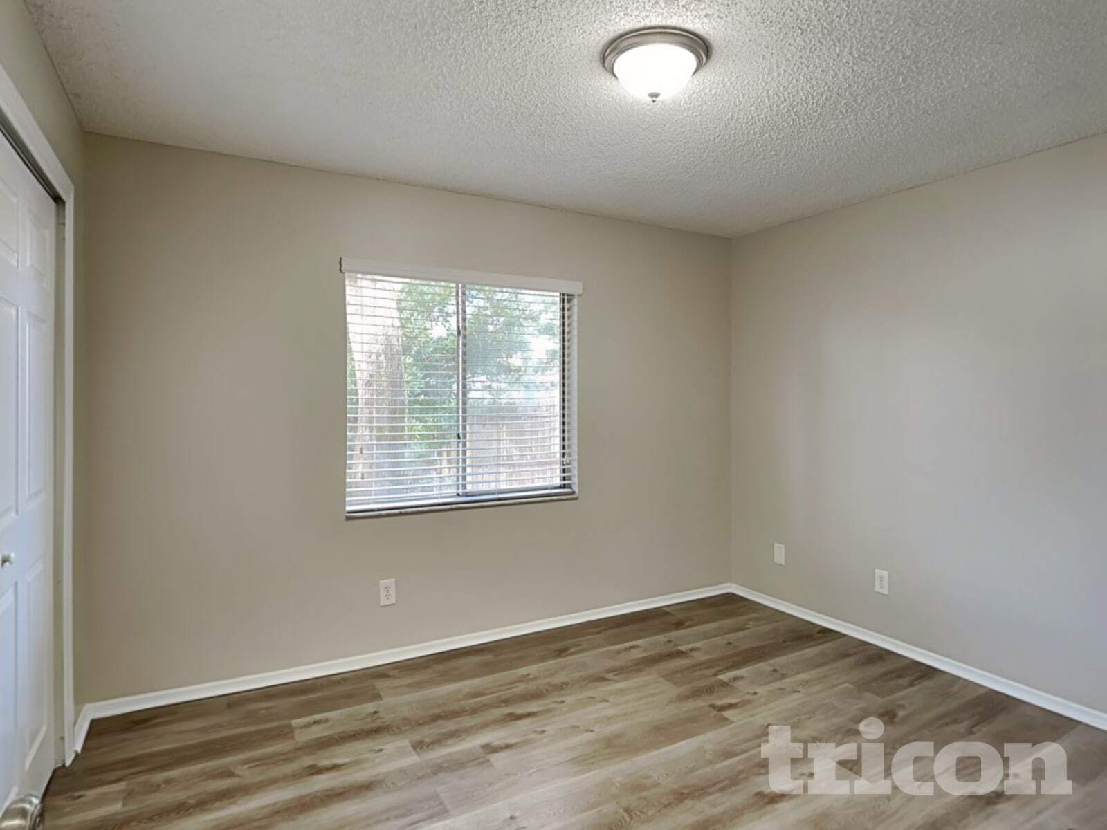 Building Photo - 107 Cinnamon Dr