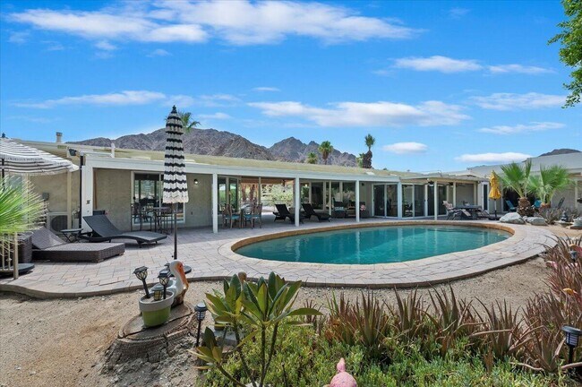 Building Photo - 54925 Avenida Ramirez