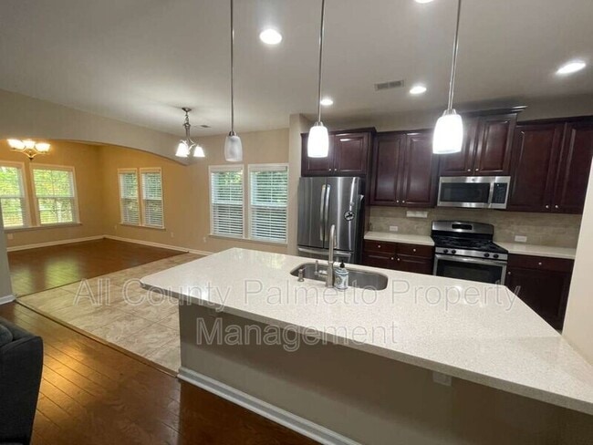 Building Photo - 120 Gazania Way