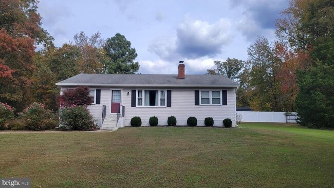 Building Photo - 29620 Whalen Rd