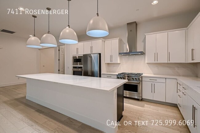 Building Photo - 7411 Rosenberger-