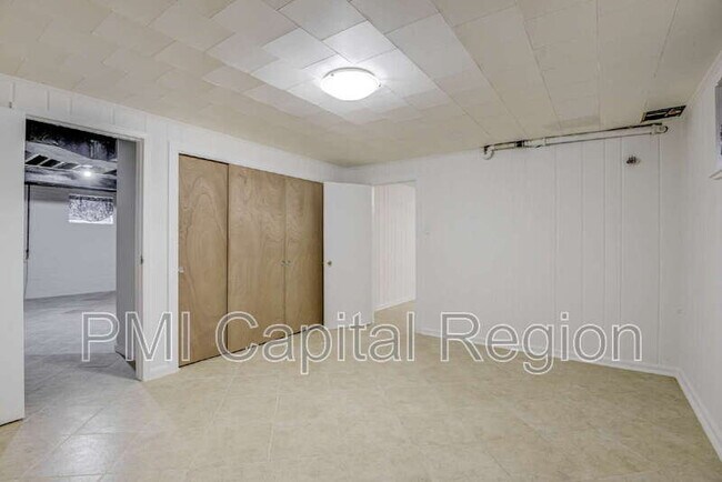 Building Photo - 5107 Bradley Blvd