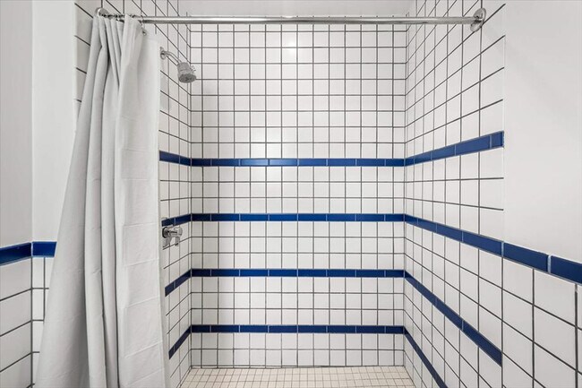 Building Photo - 1700 Alton Rd