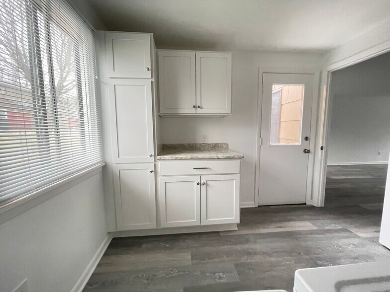 Pantry - 92 Autumn Chapel Way