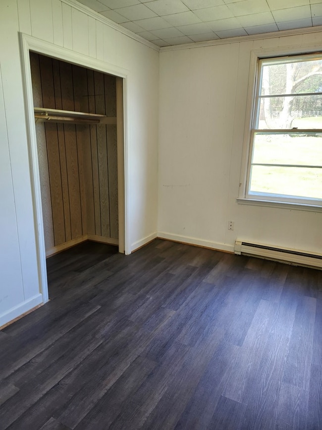 Building Photo - 300 Webbs Mill Rd N