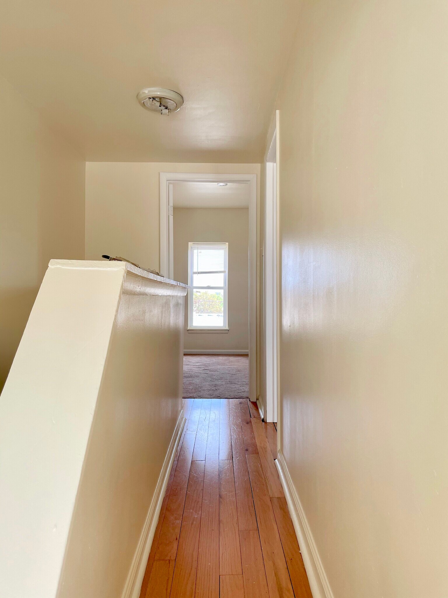 Building Photo - 1422 N Willington St