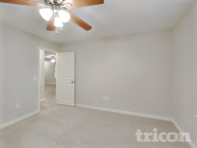 Building Photo - 9910 Waldens Pond Court