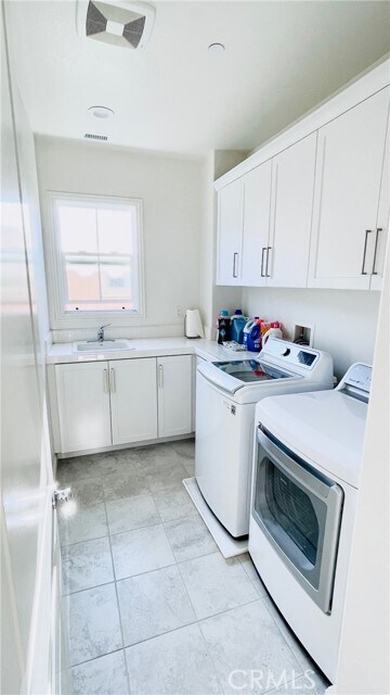 Building Photo - 358 Pinnacle Dr