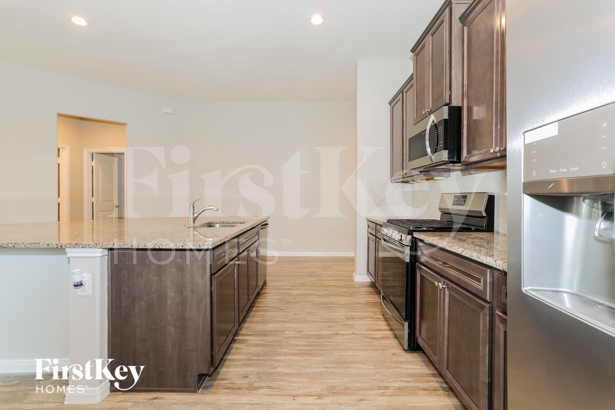 Building Photo - 14221 Rainier Peak Crossing