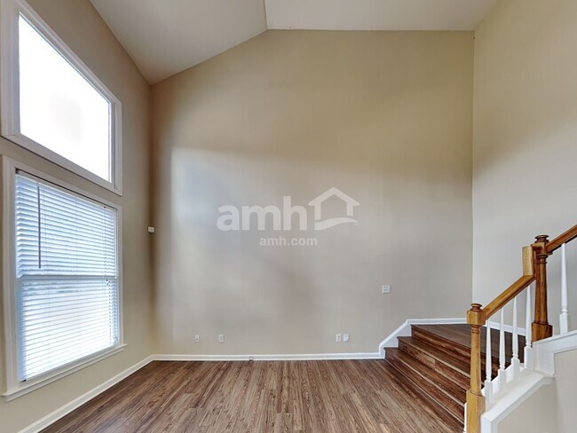 Building Photo - 2410 Chandler Grove Dr