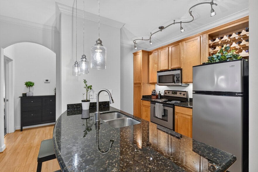 Building Photo - 2732 McKnight Crossing Ct