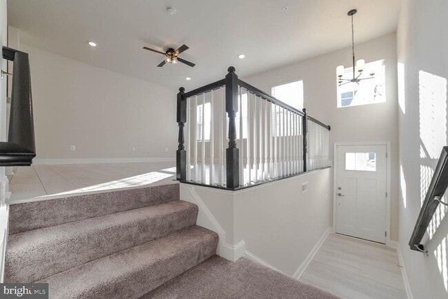 Building Photo - 23861 Myrtle Glen Way