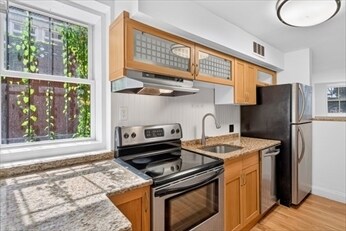 Building Photo - 520 Shawmut Ave