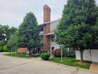 Building Photo - 1100 50th St