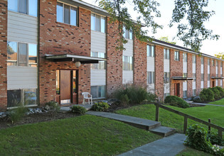 Building Photo - Fall Haven Apartments