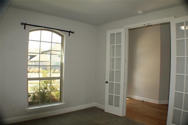 Building Photo - 5212 Shadetree St