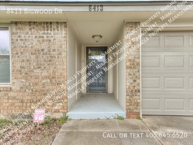 Building Photo - 8413 Bigwood Dr