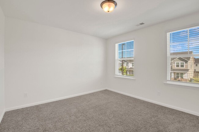 Building Photo - 26 Allston Ln