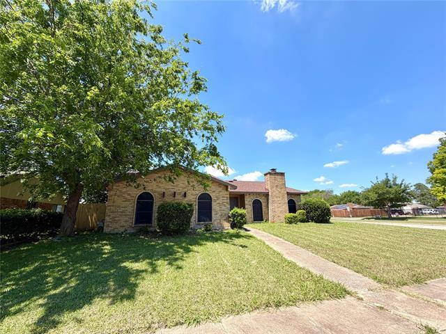 Building Photo - 4702 Spanish Trail