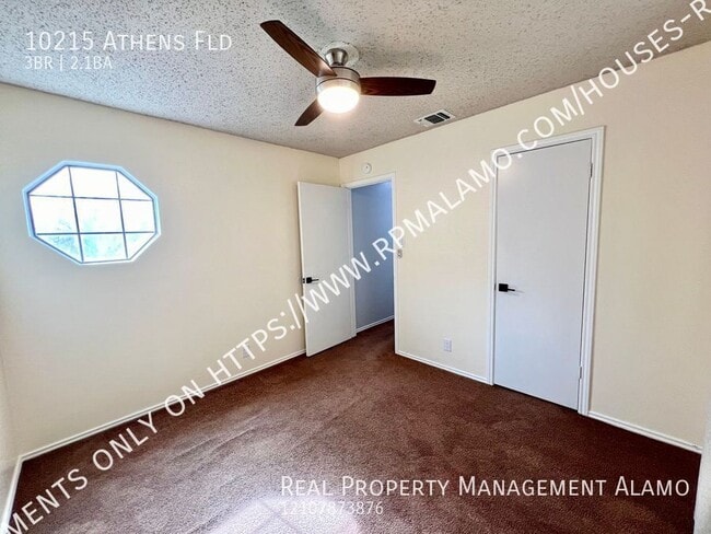 Building Photo - 10215 Athens Fld Dr