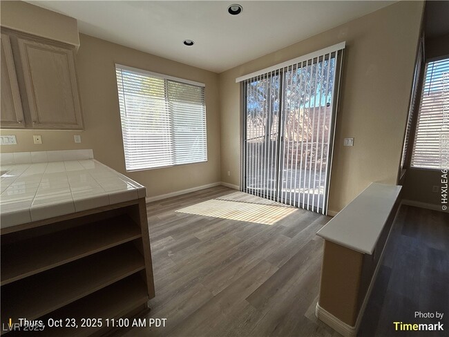 Building Photo - 8589 Coyote Peak Cir