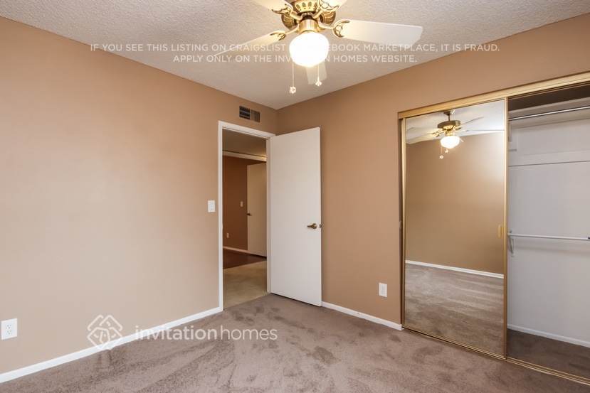 Building Photo - 4131 W Angela Dr