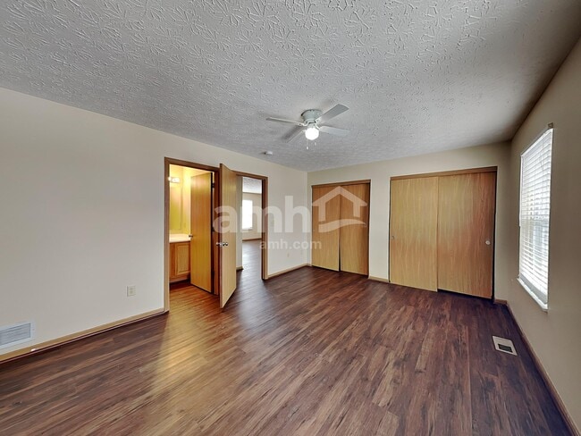 Building Photo - 514 Hannifin Dr