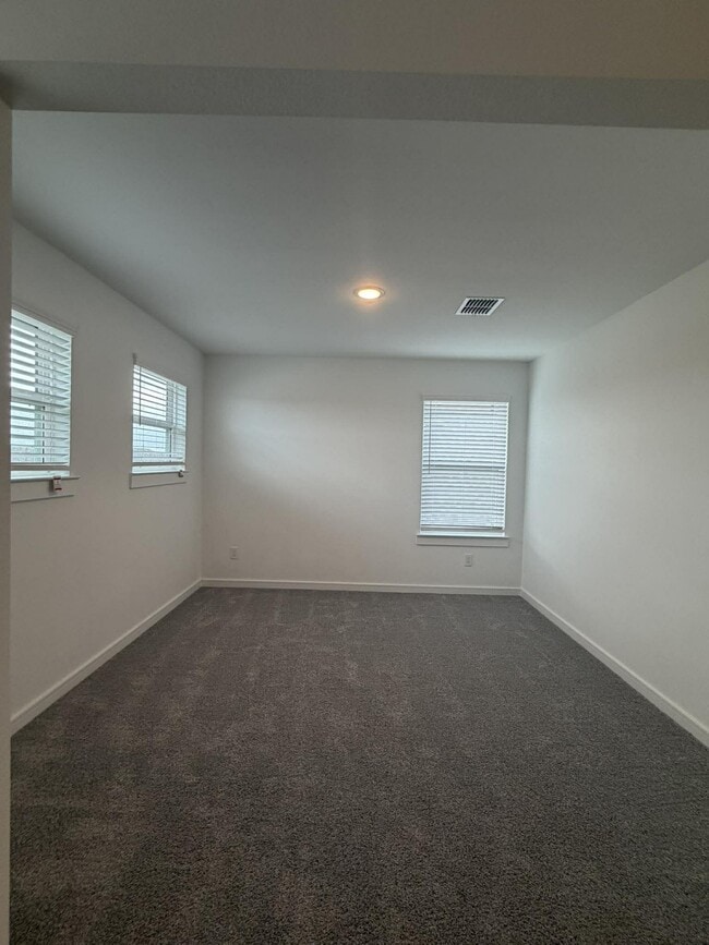 Building Photo - 4727 Bay Vista Dr