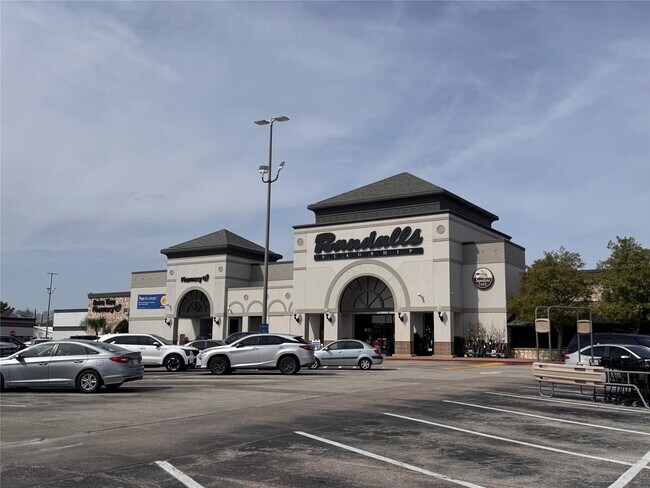 Building Photo - 14633 Perthshire Rd
