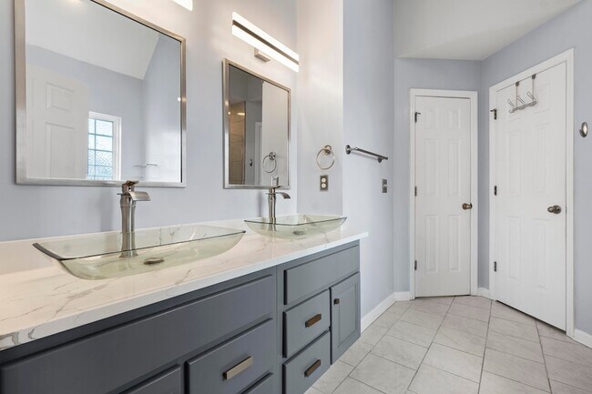 Building Photo - 7821 Slatermill Dr